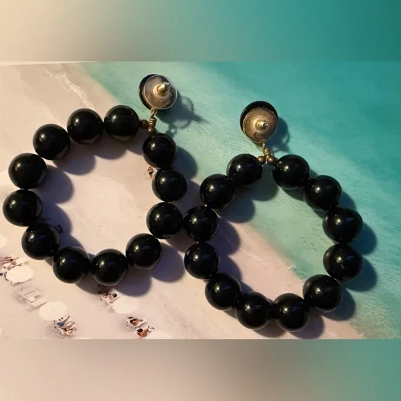 Kenneth Jay Lane Jewelry 12 mm Black Ball Hoop Earrings Retail $50 - Picture 7 of 8